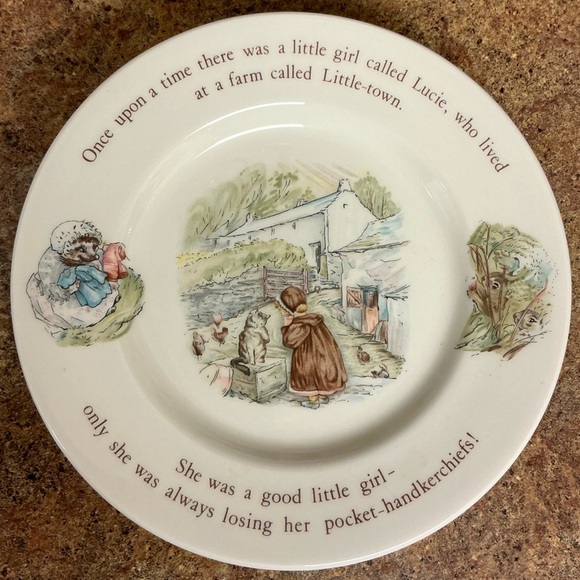 🦔Mrs.Tiggy-Winkle Set by Wedgewood - Picture 3 of 8